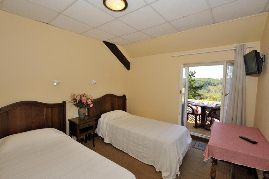 Le Compostelle Hotel เวเซอเล ห้อง รูปภาพ